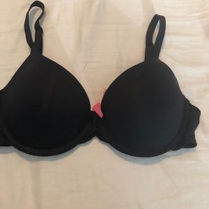 PINK VS black push-up bra size 34B